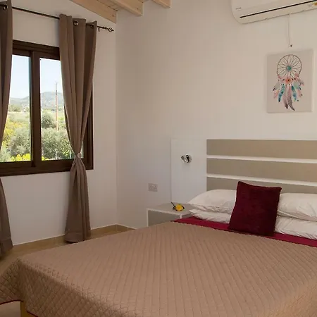 Villa Sunlove Coral Bay